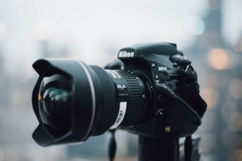 Hva er DSLR kamera?